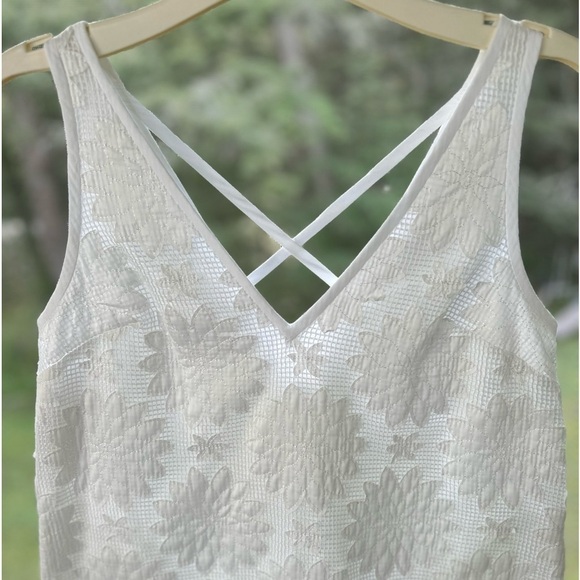 Rachel Roy Sleeveless V-Neck White Size Small Island Hop Mini Dress - Picture 3 of 9